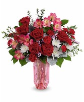 Teleflora's Gorgeous Gem Bouquet Fresh Arrangement