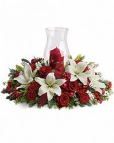 Teleflora's Holiday Glow Holiday Centerpiece