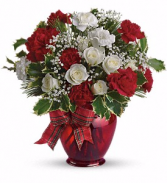 Teleflora's Holiday Splendor Christmas