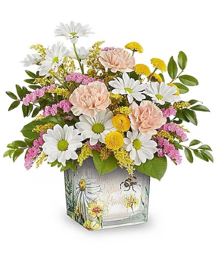 Teleflora's Honey Kissed Bouquet 