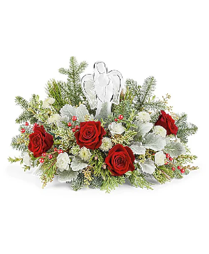 Teleflora's Joy To The World Bouquet 