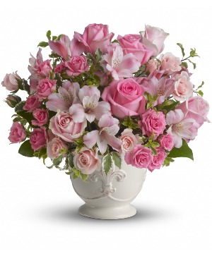 Teleflora's Pink Potpourri Bouquet with Roses 