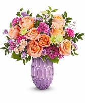 Teleflora's Pretty Glow Bouquet 