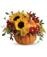 Teleflora's Pretty Pumpkin Bouquet 