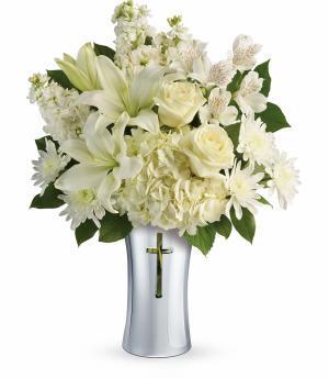 ** Sold Out **  Teleflora's Shining Spirit Bouquet T277-1B