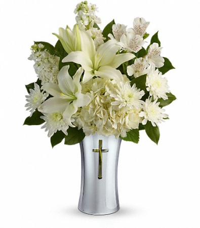 Teleflora's Shining Spirit Fresh Vase