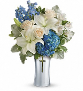 Teleflora's Skies Of Remembrance T278-1B Bouquet 