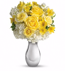 Teleflora's So Pretty Bouquet in Valley City, OH | HILL HAVEN FLORIST & GREENHOUSE Teleflora's So Pretty Bouquet in Valley City, OH | HILL HAVEN FLORIST & GREENHOUSE