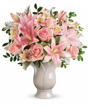Teleflora's Soft And Tender Bouquet T278-6A