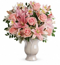 Teleflora's Soft And Tender T278-6B Bouquet 