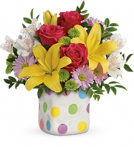 Teleflora's Happy Thoughts Bouquet Fresh Flowers in a Keepsake Cube