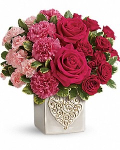 Swirling Heart Bouquet Valentine's Day