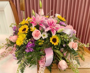 Tender Remembrance Casket Spray FD-5