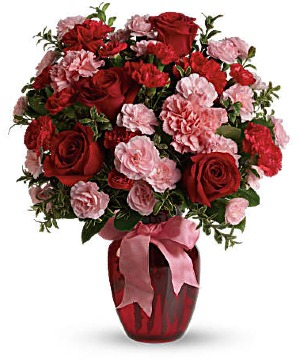 TEV12 - Dance With Me Bouquet With Red Roses Arrangement