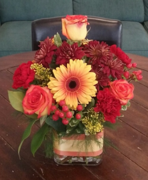 Thanksgiving Centerpiece in a Vase in Bluffton, SC | BERKELEY FLOWERS & GIFTS Thanksgiving Centerpiece in a Vase in Bluffton, SC | BERKELEY FLOWERS & GIFTS