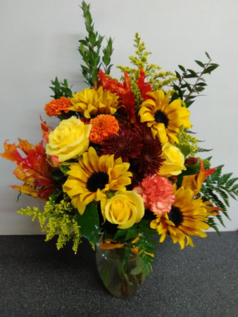 THANKSGIVING SPECIAL NO 1 FALL ARRANGEMENT in Norwalk, CA | Norwalk Florist by Patty's Pretty Flowers
