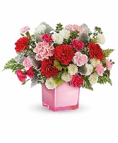 Teleflora's Tranquil Love Bouquet 