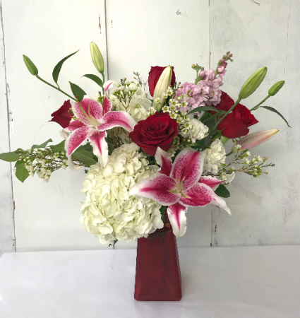 The Charmer fresh Vase Arrangement