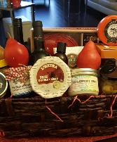 THE CITY SLICKER, A basket with flair