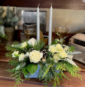 The Elegant Frost Centerpiece With Candles 