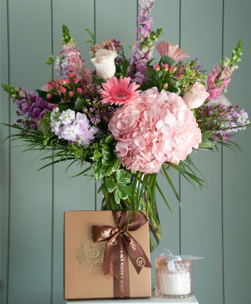 The Favorite Child Gift Bundle in Frisco, TX | PATTI ANN'S FLOWERS The Favorite Child Gift Bundle in Frisco, TX | PATTI ANN'S FLOWERS
