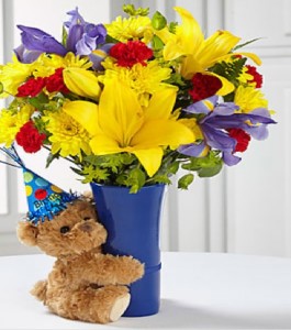 The FTD Big Hug Birthday Bouquet 