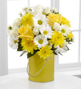 The FTD® Color Your Day With Sunshine™ Bouquet 