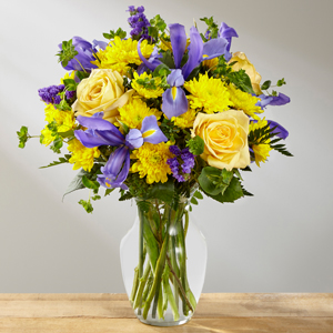 The FTD® Cottage View™ Bouquet