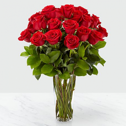 The FTD Long Stem Red Rose Bouquet