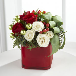 The FTD® Merry & Bright B14-4356