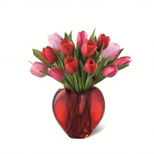 The FTD® Season of Love™ Bouquet - Deluxe Valentine