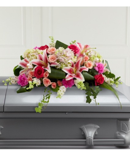 THE FTD® SPLENDID GRACE™ CASKET SPRAY