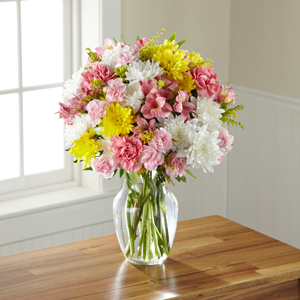The FTD® Sweeter Than Ever™ Bouquet C13-5170 Vased Arrangement