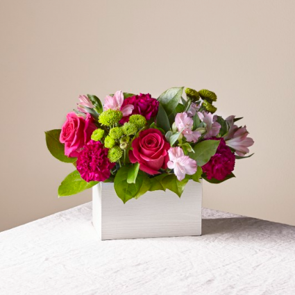 The FTD Watermelon Punch Bouquet 21-S6