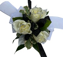 The Gatsby   C38-5 Rose Corsage