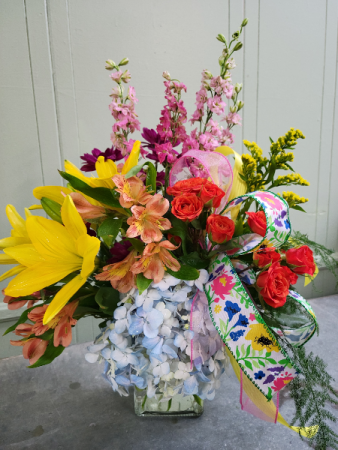 The Gonga Vase Arrangement