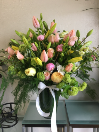 The Grande Bouquet Designer’s Mix