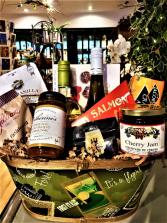 INTERNATIONAL SAVORIES  Basket with wine and treats