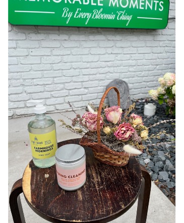 The Loo Bundle  in Coralville, IA | Every Bloomin' Thing