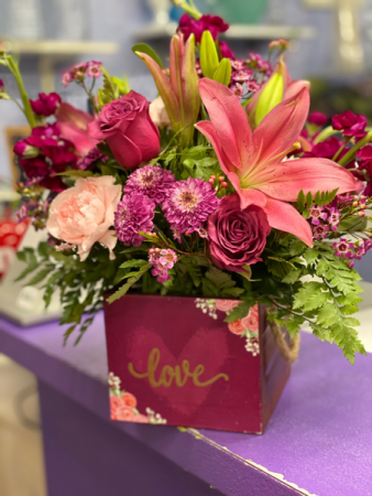 The love box Floral arrangement