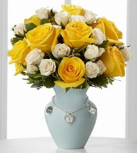 The Mothers Charm Rose Bouqet