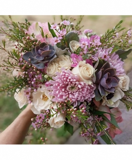 Designer’s Choice—The Natural Mix Designer’s Choice of different shapes and textures 