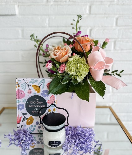 The Perfect gift bundle for Mom Gift Bundle