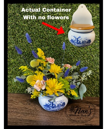 The Salt Box  in Bryan, TX | NAN'S BLOSSOM SHOP