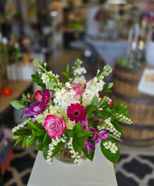 The Sarah Ann Vased Arrangement
