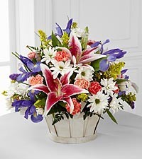 The Wondrous Nature™ Bouquet  C12-4400 in Bowerston, OH | LADY OF THE LAKE FLORAL & GIFTS