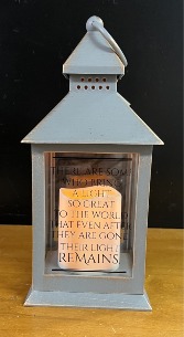 There are some Memorial Lantern