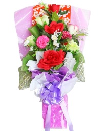 Thinking of You 3 red rose wrap bouquet