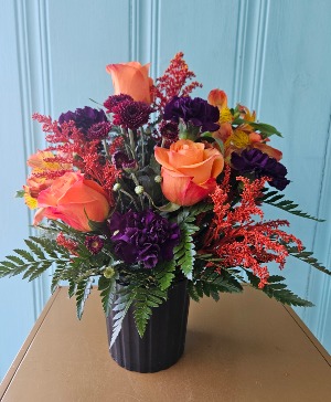 THRILLER, THRILLER NIGHT FLOWER ARRANGEMENT