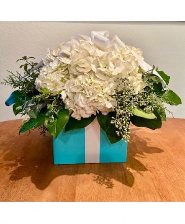 Tiffany Bloom Box  Flower Arrangement in Laguna Niguel, CA | Reher's Fine Florals And Gifts